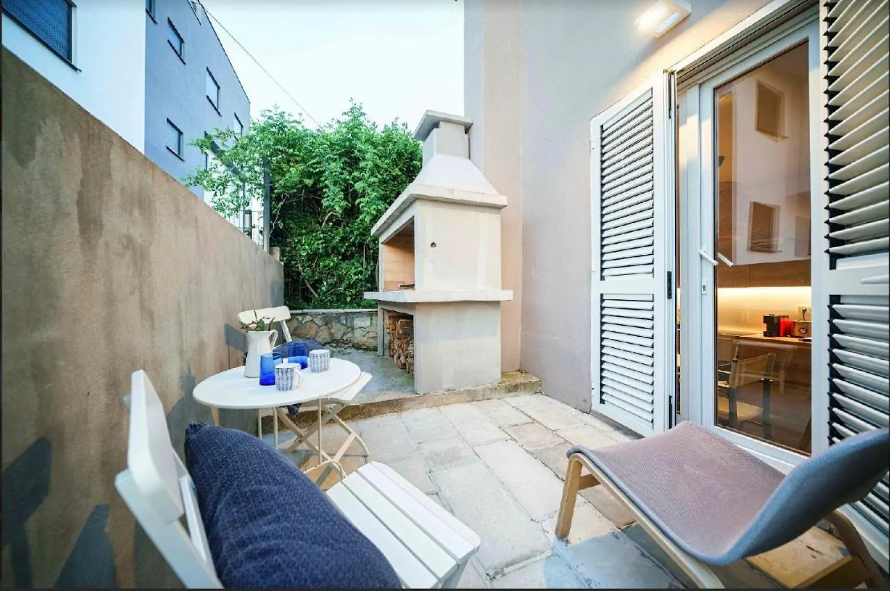 “Moment S” Sea House Petrcane Chorvatsko